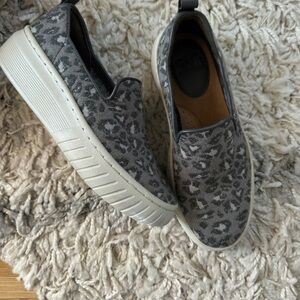 Sofft Gray Leopard-Print Slip-On Sneakers